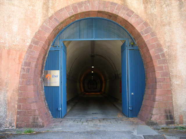 Tunnel centrale idrolettrica Mucone I - Acri (CS)